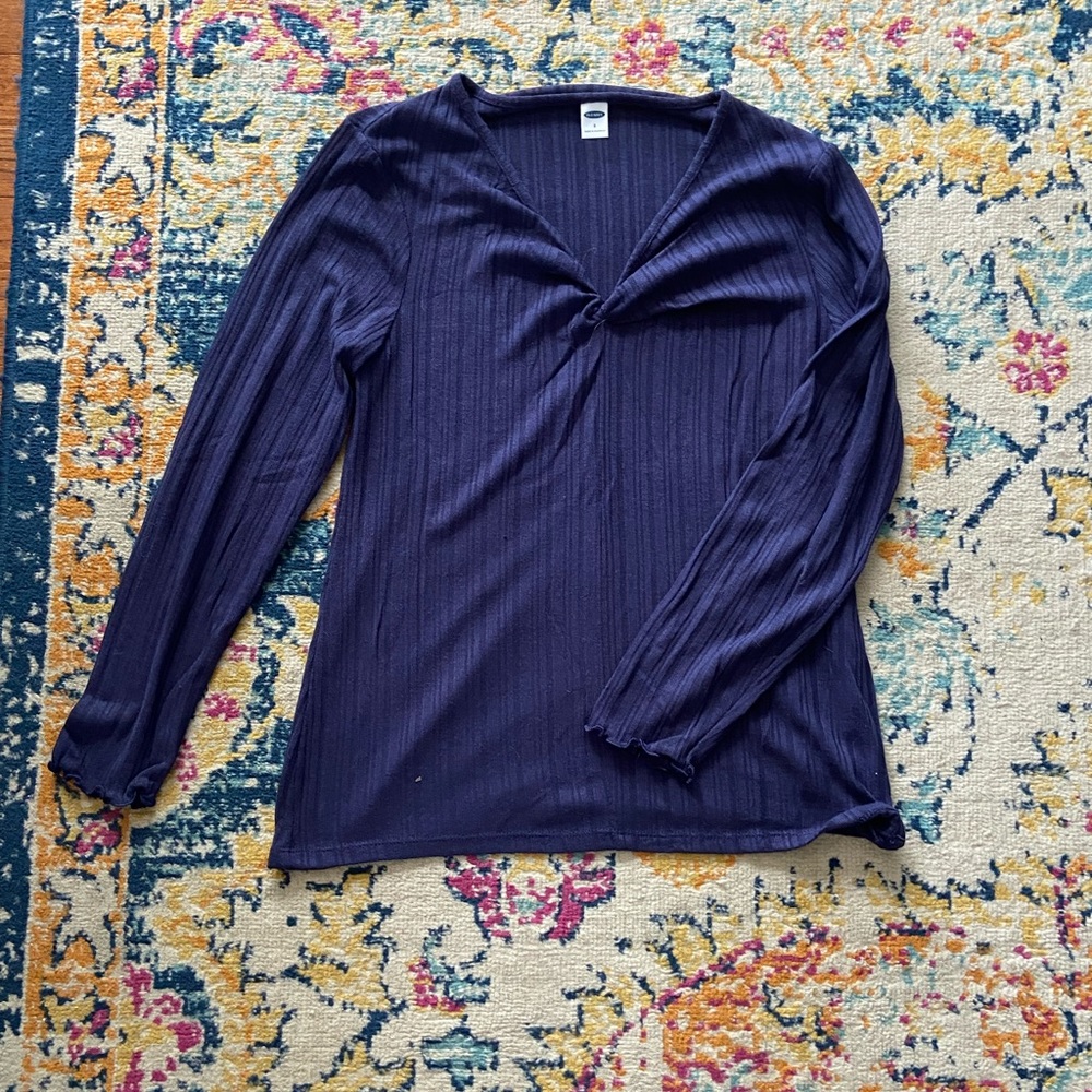 Navy long sleeve shirt